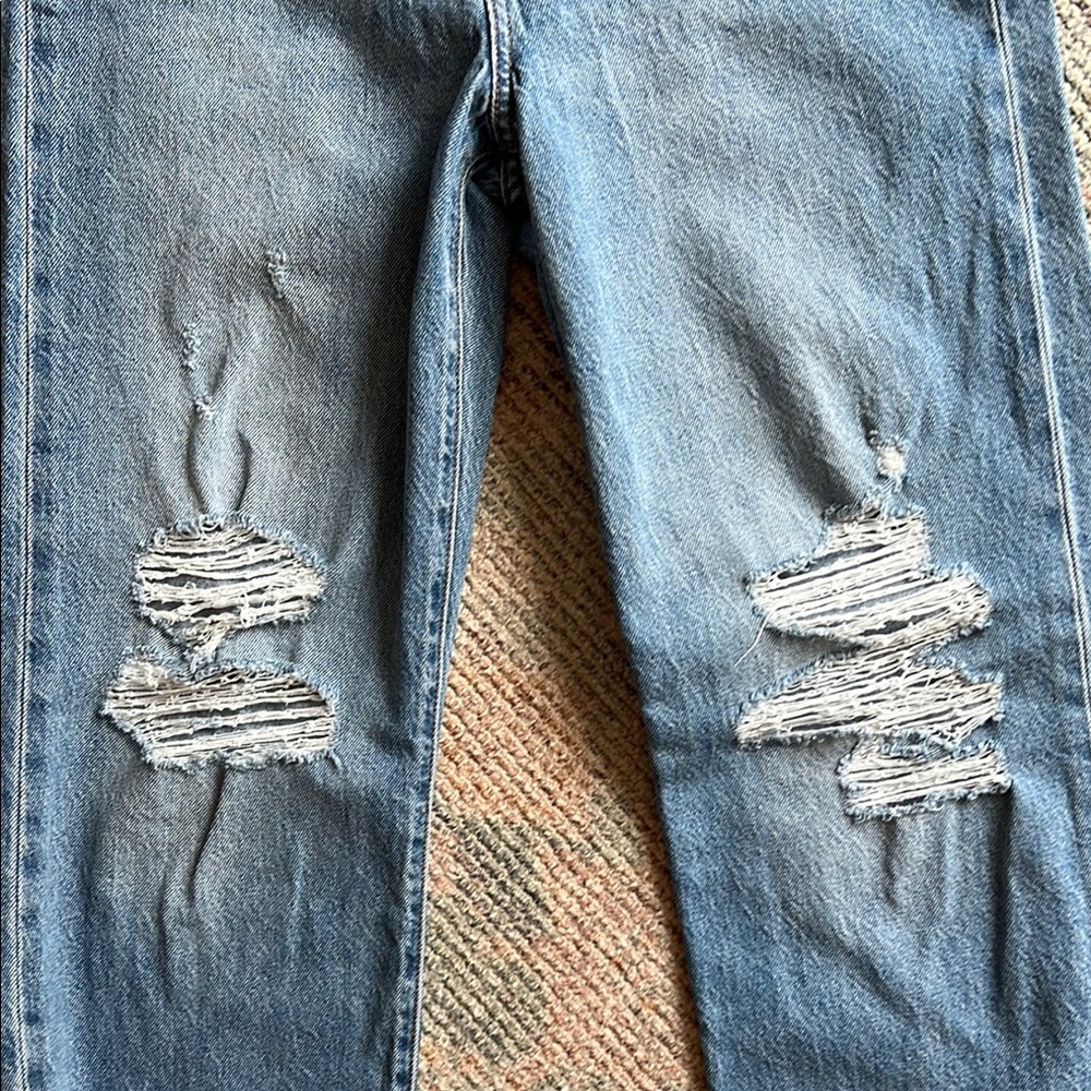 Levi’s rib cage straight ankle Jeans - Picture 11 of 11
